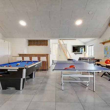 Nyaraló Luxury House With Pool, Spa, And Much - Sj990 *