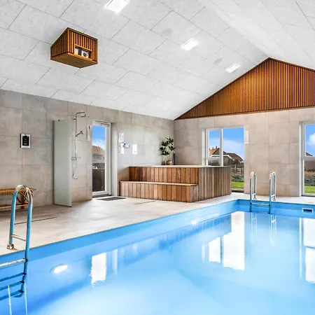 Luxury House With Pool, Spa, And Much - Sj990 *